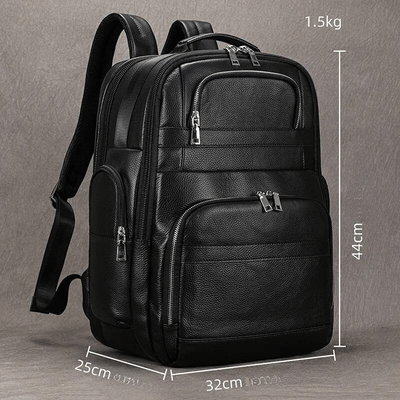 Mochila Lester em Couro Legítimo Preto - Lester