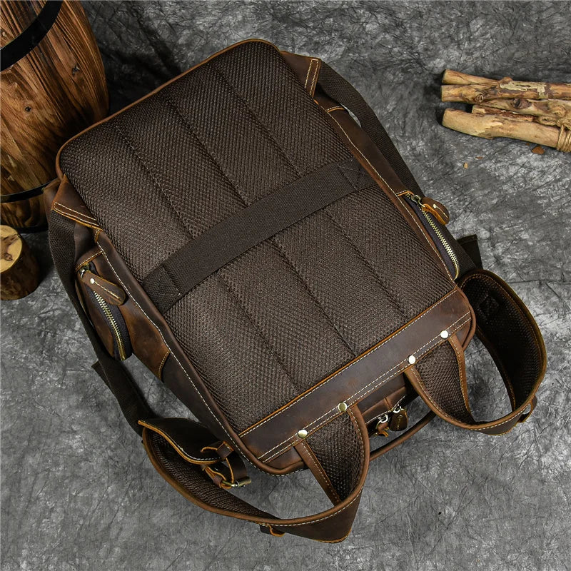 Mochila Lester Sartorial em Couro Legítimo - Lester