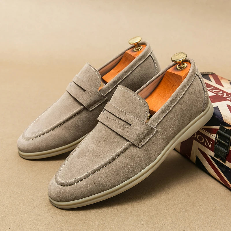 Mocassim Loafer Camurça - Egon Lester